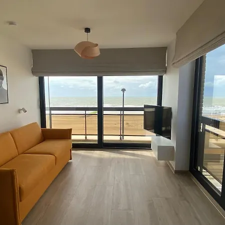Hoekstudio Met Zeezicht & Hotelgevoel