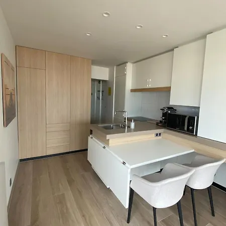 Hoekstudio Met Zeezicht & Hotelgevoel